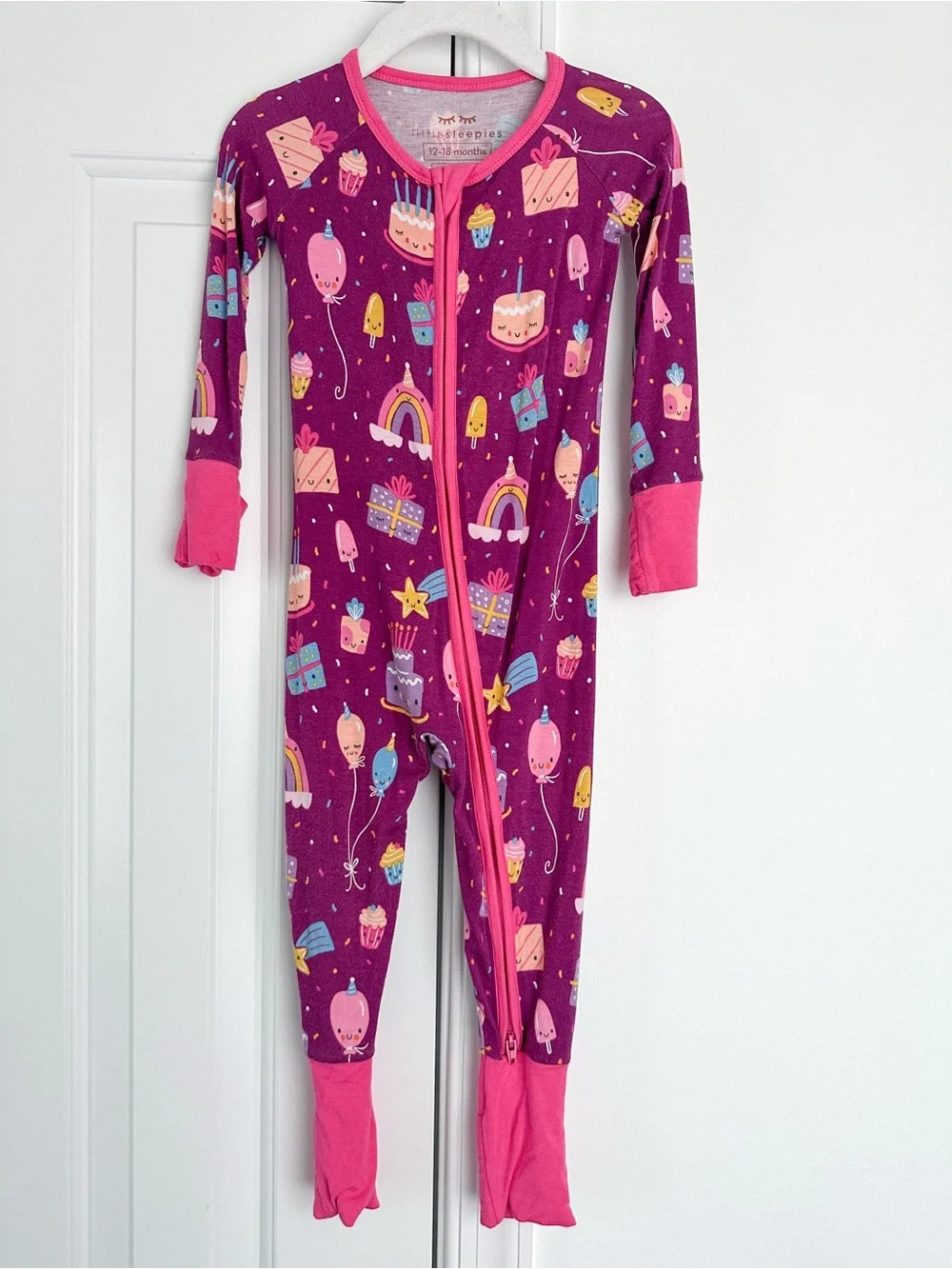 Little Sleepies birthday party cake zippy 12-18m VGUC